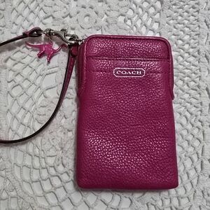 Coach PINK Leather Wristlet Card Case